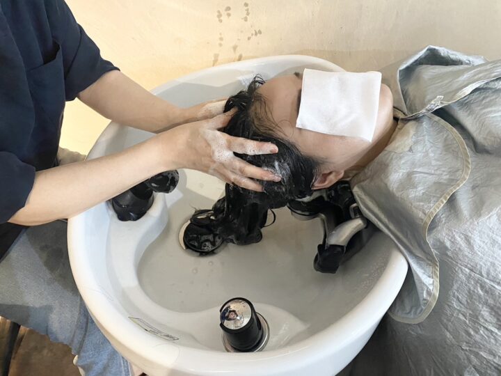 頭皮トリートメントで頭皮ケアヘッドスパ